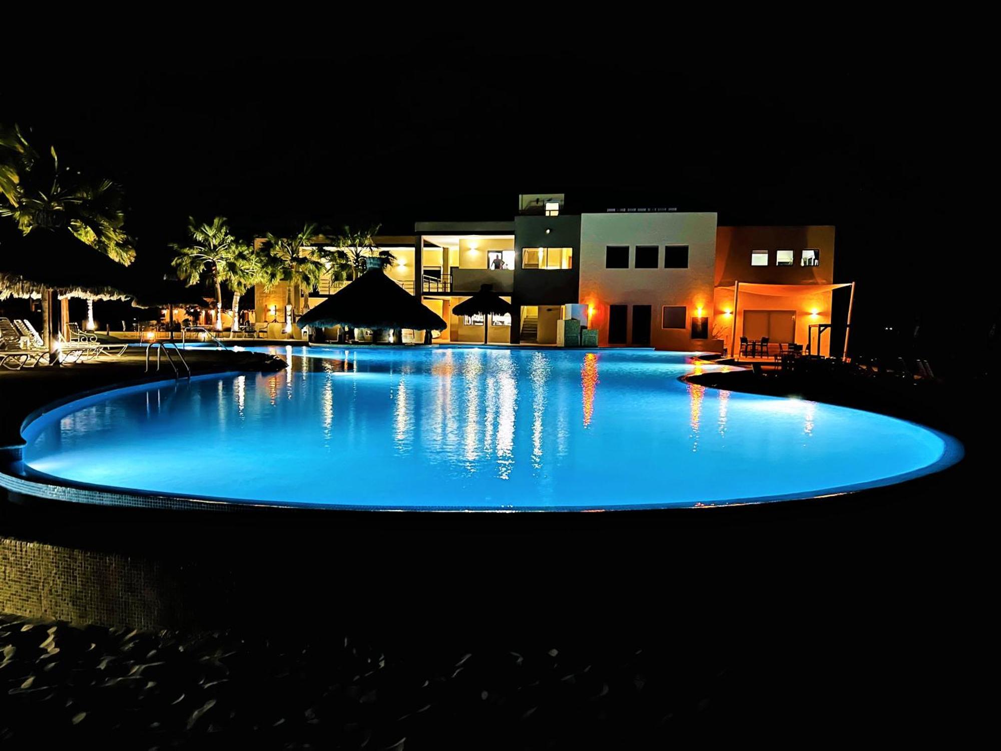 Rocky Point - Ocean Front - King - Suites - Sleeps12 - Gated - Pools Wi-Fi Bahia La Choya 외부 사진